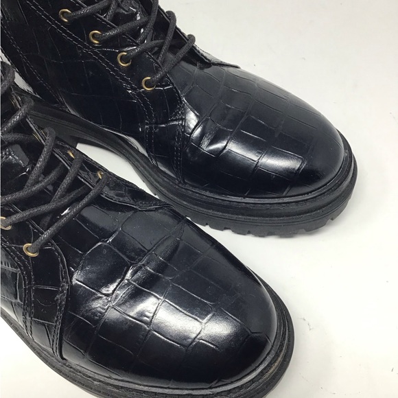 Michael Kors size 8 1/2 Stark crocodile leather combat boots - Picture 8 of 15